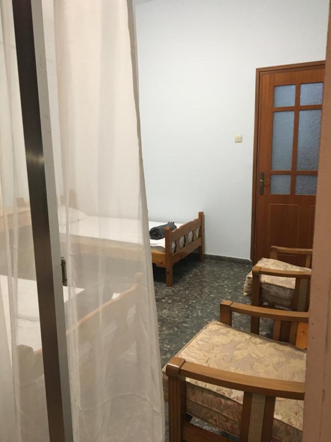 Past Or Trail Hostel ลาร์นาคา ภายนอก รูปภาพ