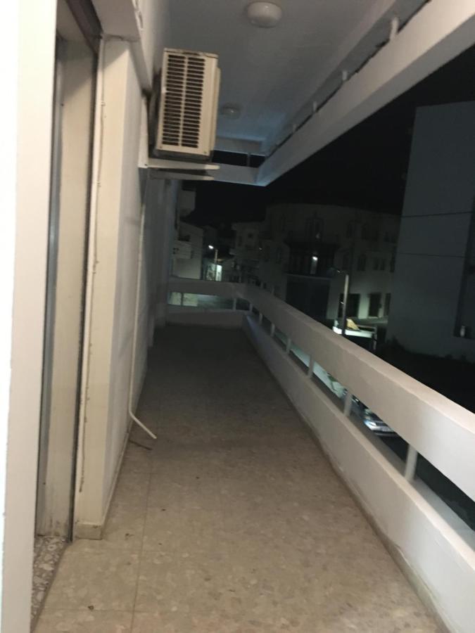 Past Or Trail Hostel ลาร์นาคา ภายนอก รูปภาพ