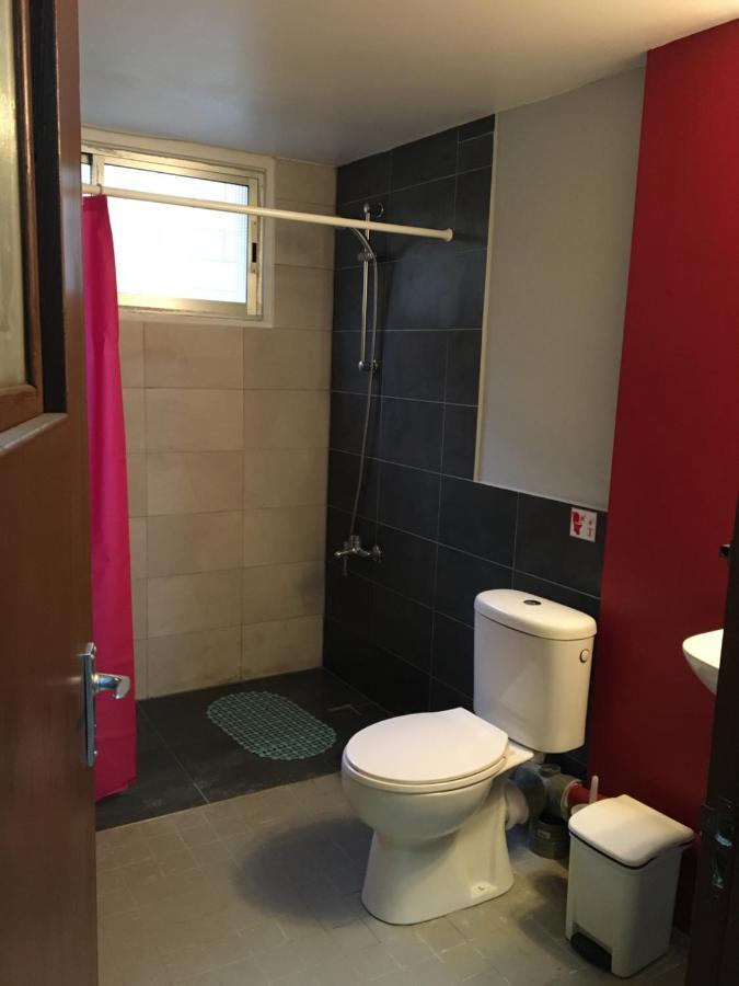 Past Or Trail Hostel ลาร์นาคา ภายนอก รูปภาพ
